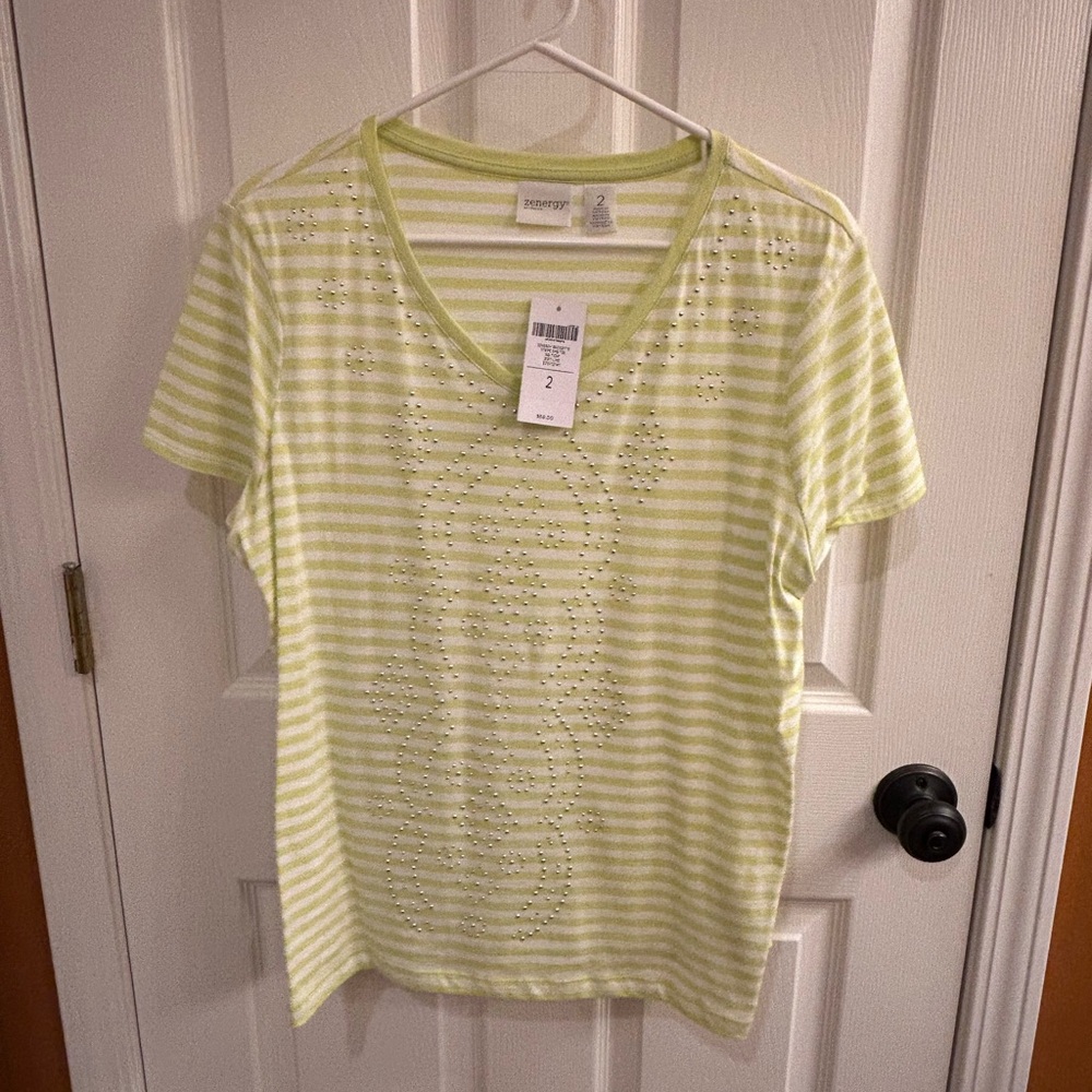 Chico’s Zenergy Size 2 Tee Shirt